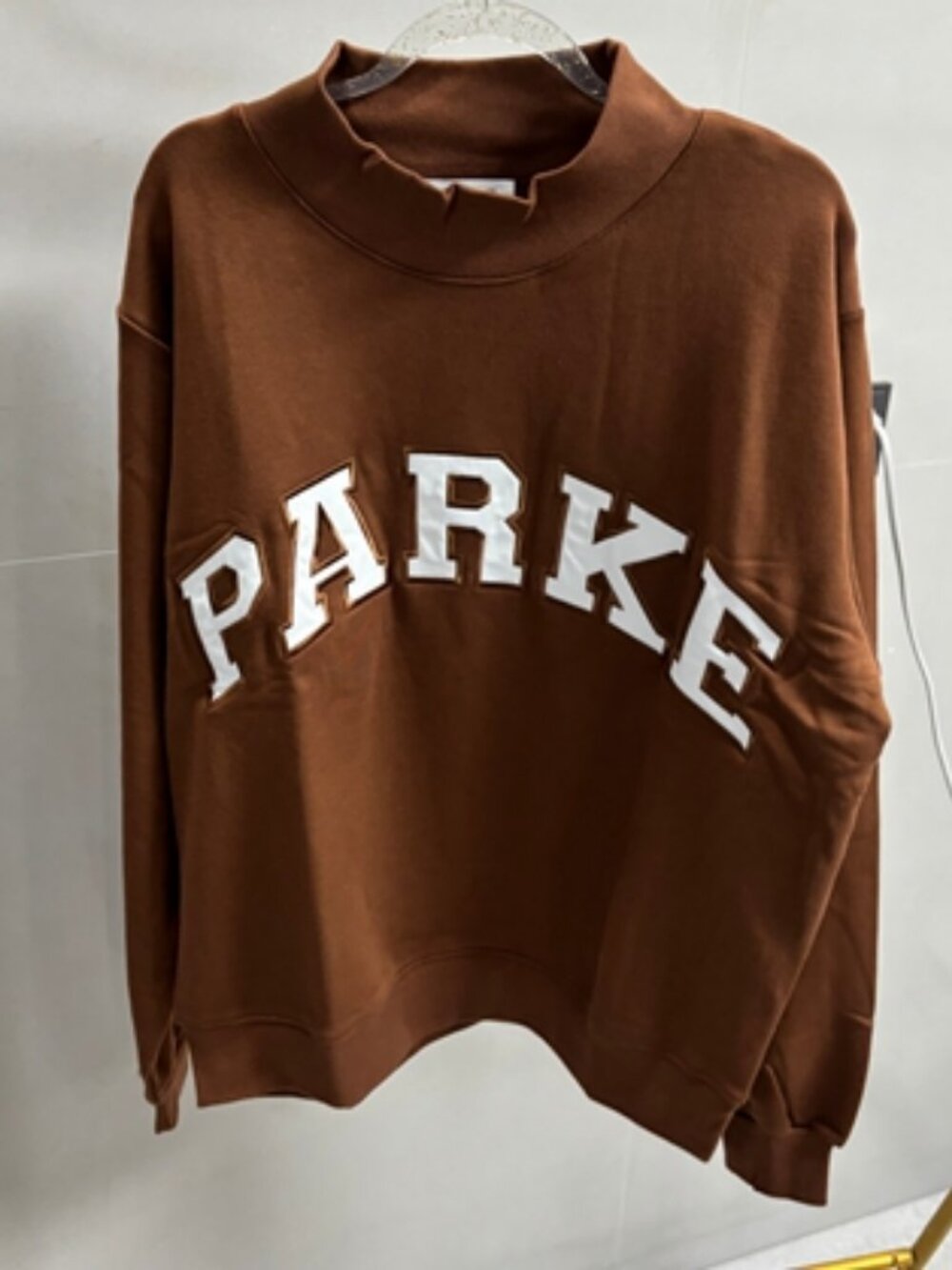 ⭐PARKE⭐ brown hoodie